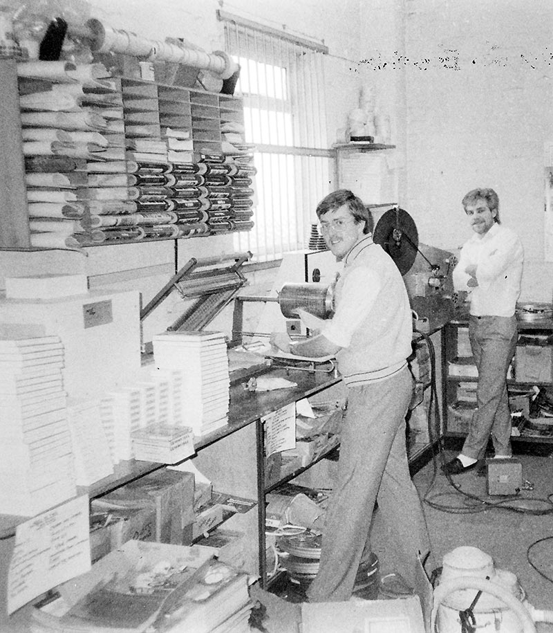 Die "Werkstatt: hier wurden die fertigen Filme eingeschweißt.